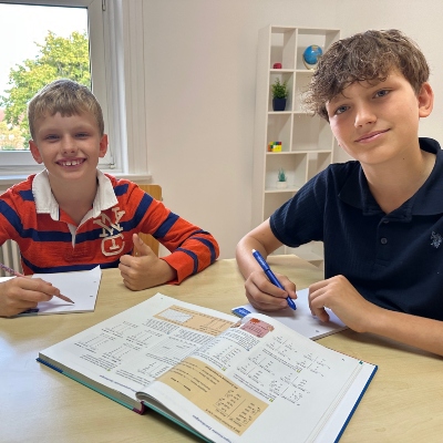 Kinder am Lernen
