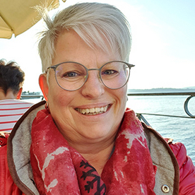 Angela Maus