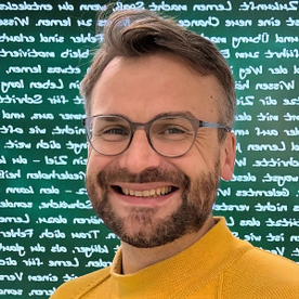 Michael P. gibt Nachhilfe für Französisch und Englisch